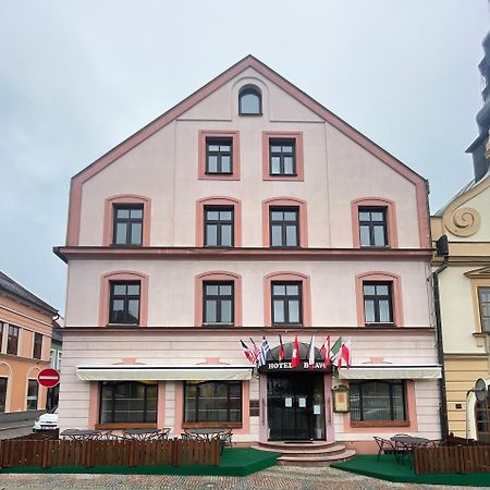 Hotel Bravo Ceská Trebová Exterior foto