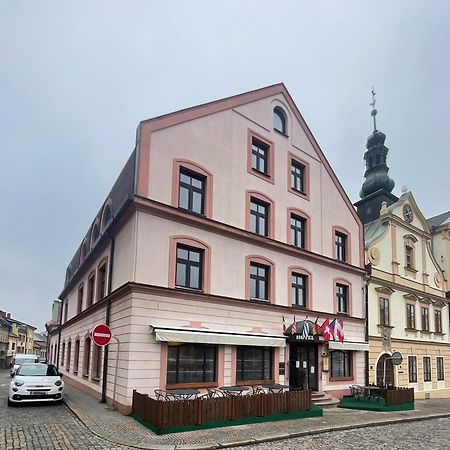 Hotel Bravo Ceská Trebová Exterior foto